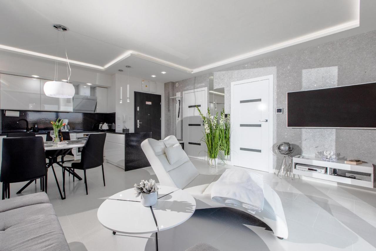 Apartament Luksusowy 23 Gardenia Dziwnow Z Widokiem Na Morze Epapartamenty Exterior foto
