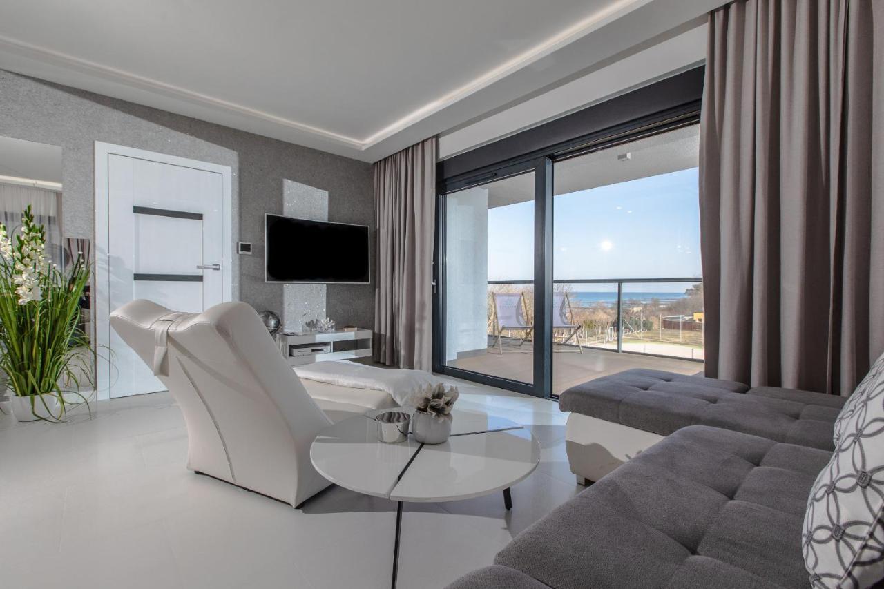 Apartament Luksusowy 23 Gardenia Dziwnow Z Widokiem Na Morze Epapartamenty Exterior foto
