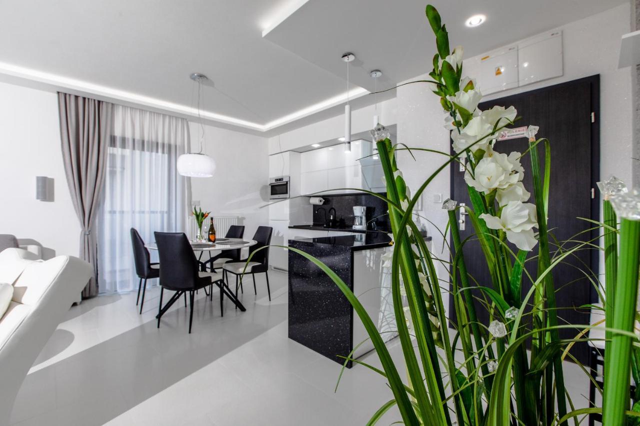 Apartament Luksusowy 23 Gardenia Dziwnow Z Widokiem Na Morze Epapartamenty Exterior foto